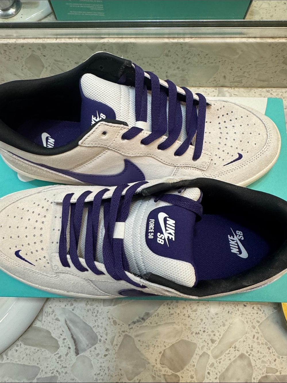 Nike SB FORCE White with Purple Swoosh New In Box 10